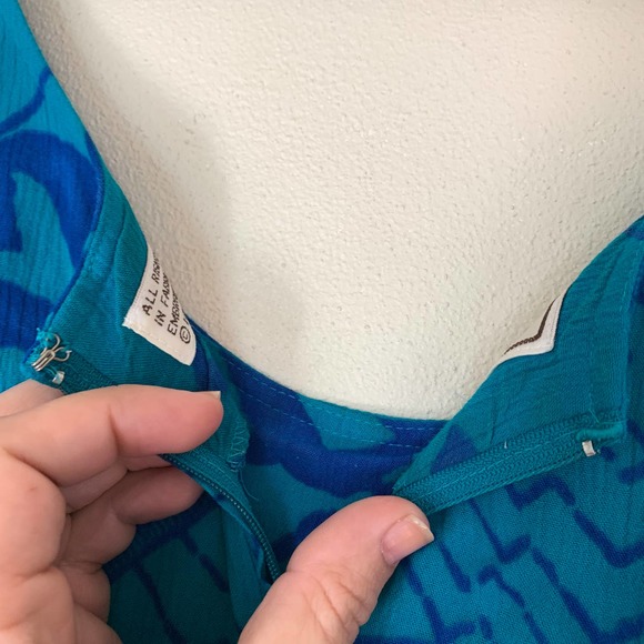 VTG 80s 90s Karin Stevens 100% rayon blue teal abstract stripe maxi dress Size 8 - Picture 8 of 11